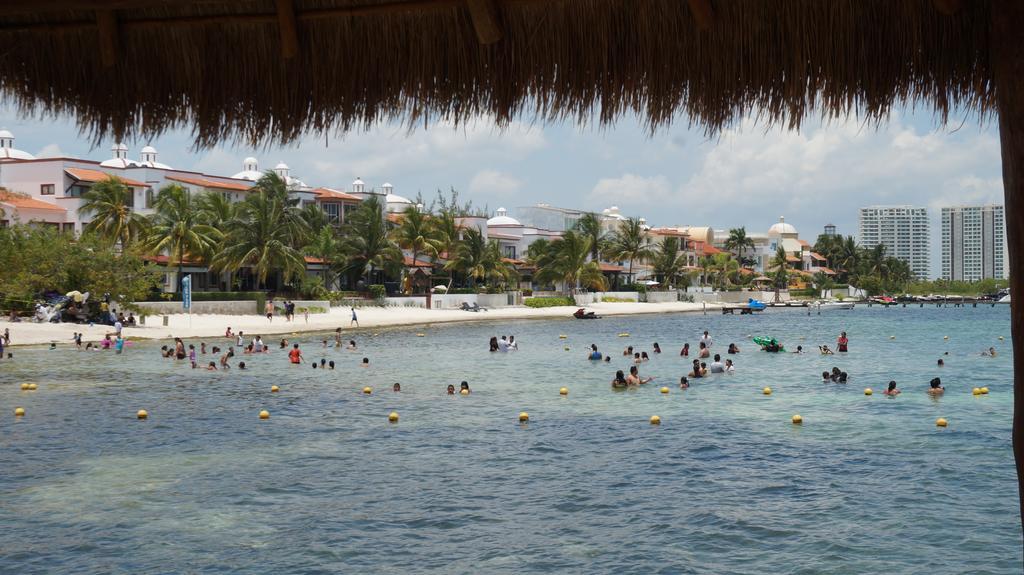 Las Perlas Condos Cancún Eksteriør billede