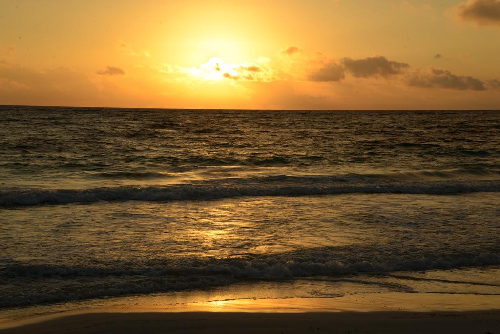 Las Perlas Condos Cancún Eksteriør billede