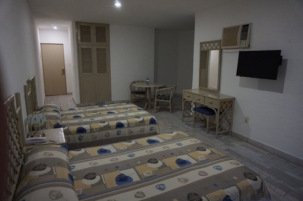 Las Perlas Condos Cancún Eksteriør billede